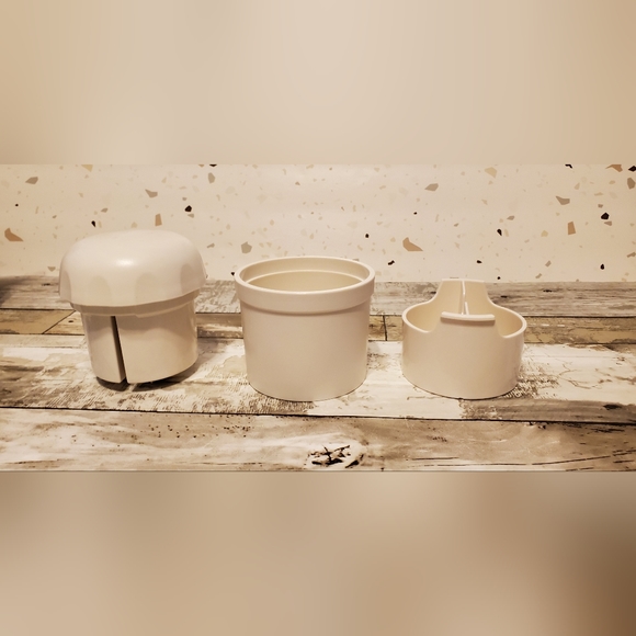 Pampered Chef Spiral and Slice #1136 Kitchen Tool Vegetable Fruit Spiralizer - Picture 5 of 8